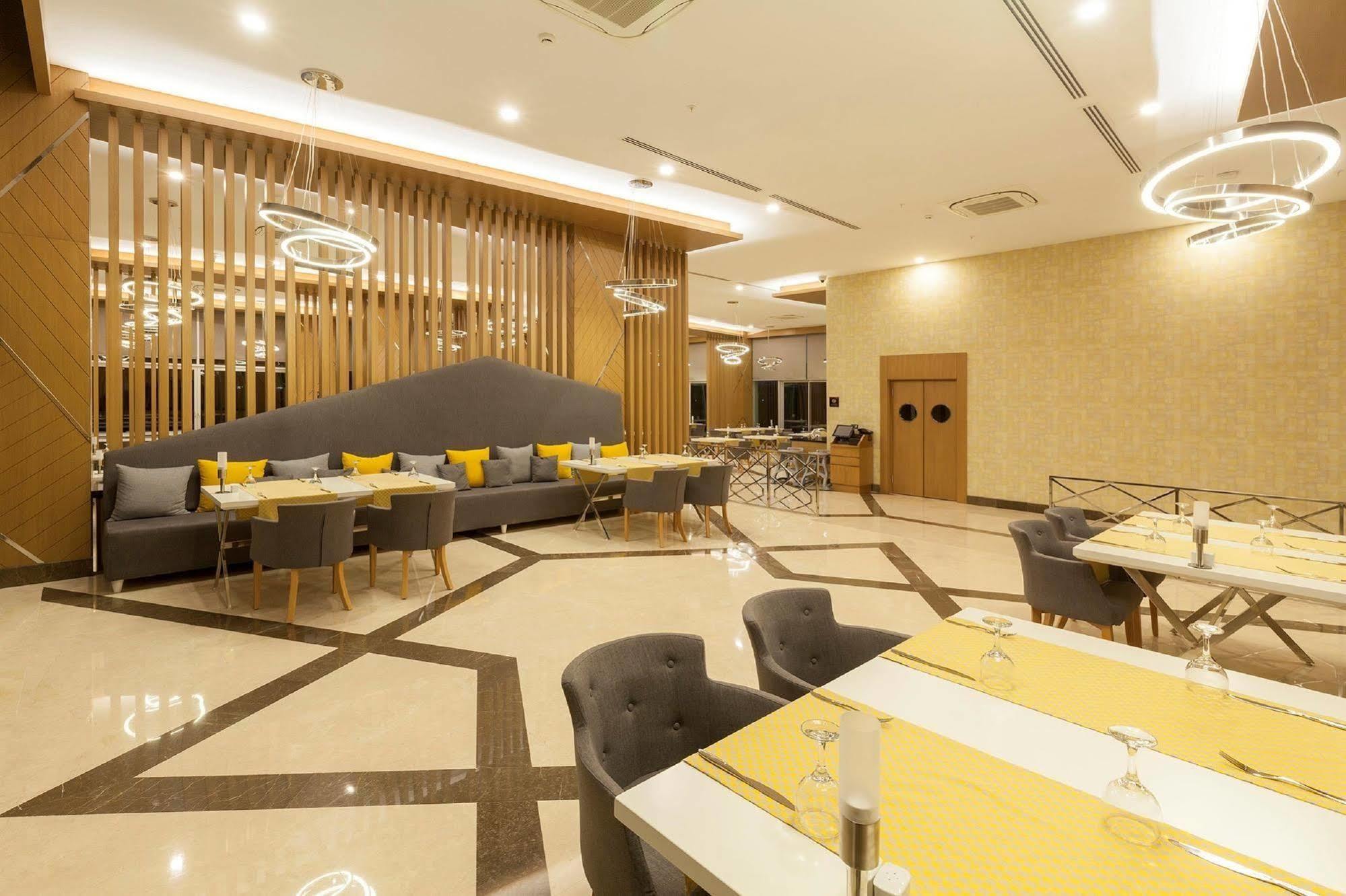 Best Western Vib Antalya Hotel Dosemealti Exterior photo