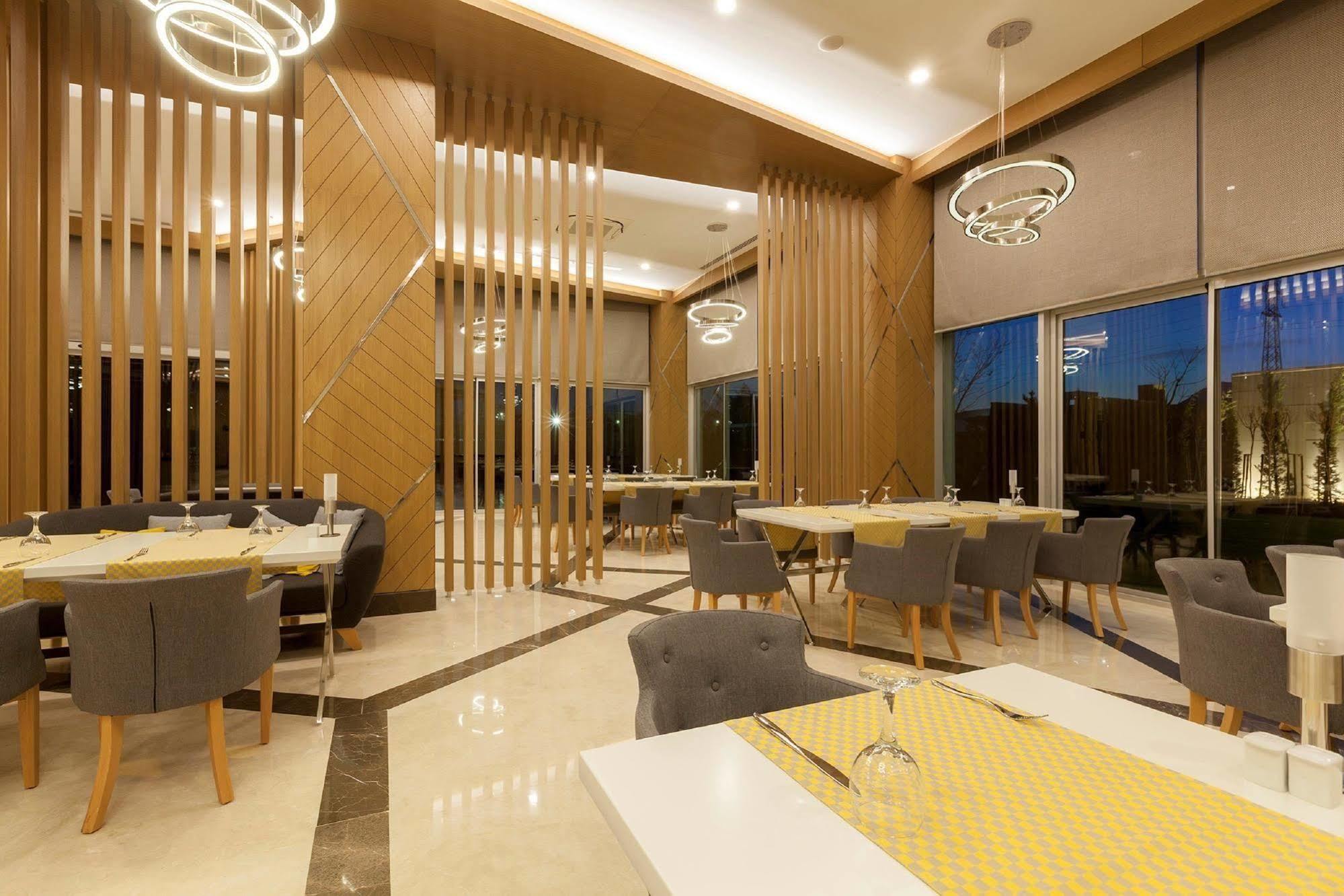Best Western Vib Antalya Hotel Dosemealti Exterior photo